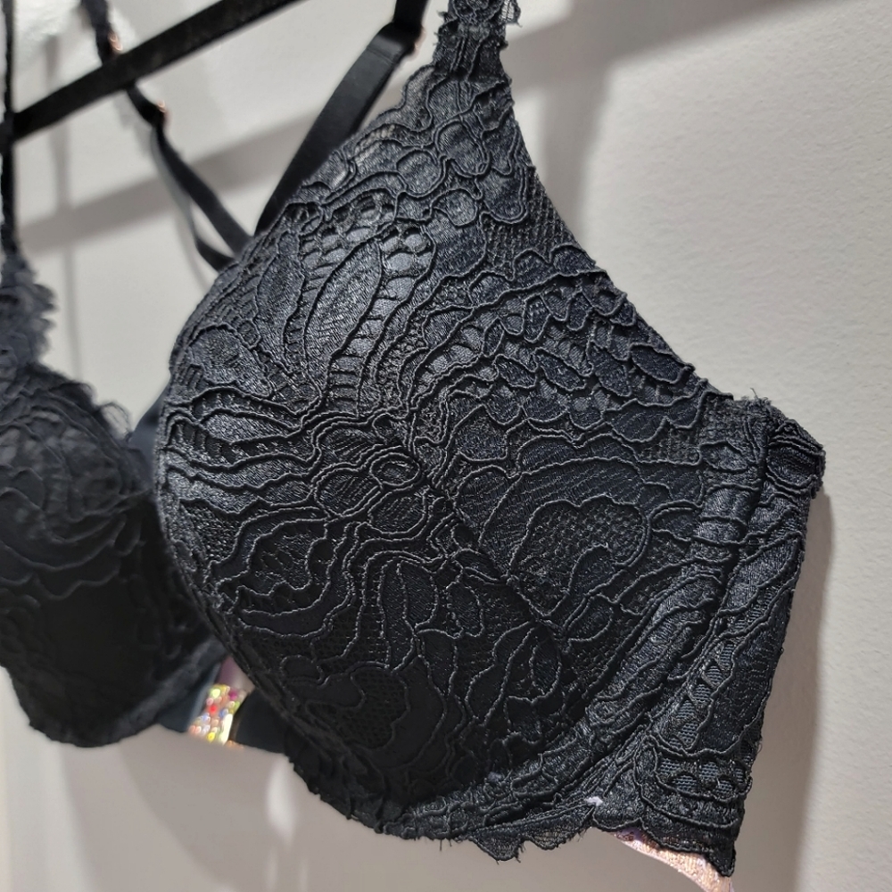 Savage X Fenty Romantic Corded Lace Front-Closure Push-Up Bra Black - Picture 11 of 17